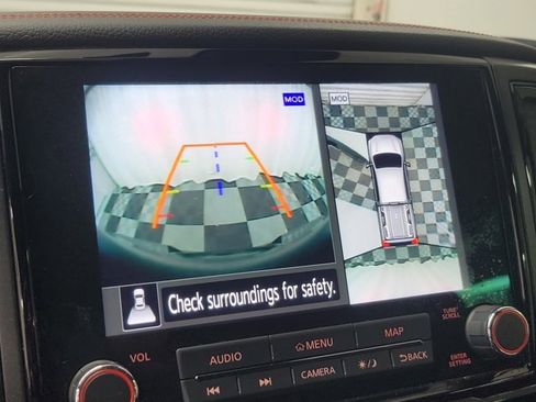 Used 2023 Nissan Titan PRO-4X w/ Pro-4x Convenience Package image 36