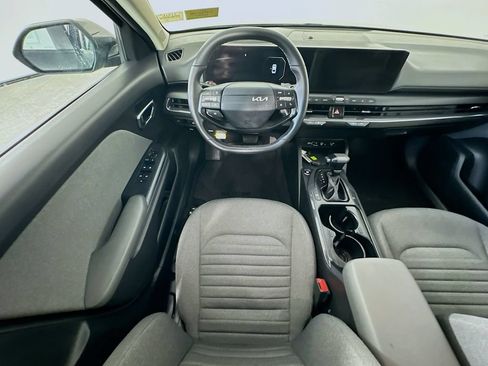 Used 2025 Kia K4 EX FWD image 9