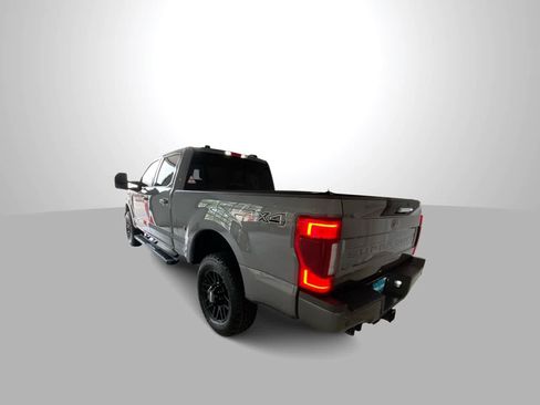 Used 2022 Ford F350 Lariat AWD/4WD image 6
