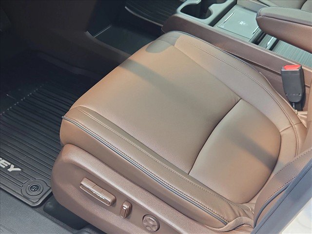 New 2027 Honda Odyssey Touring image 4
