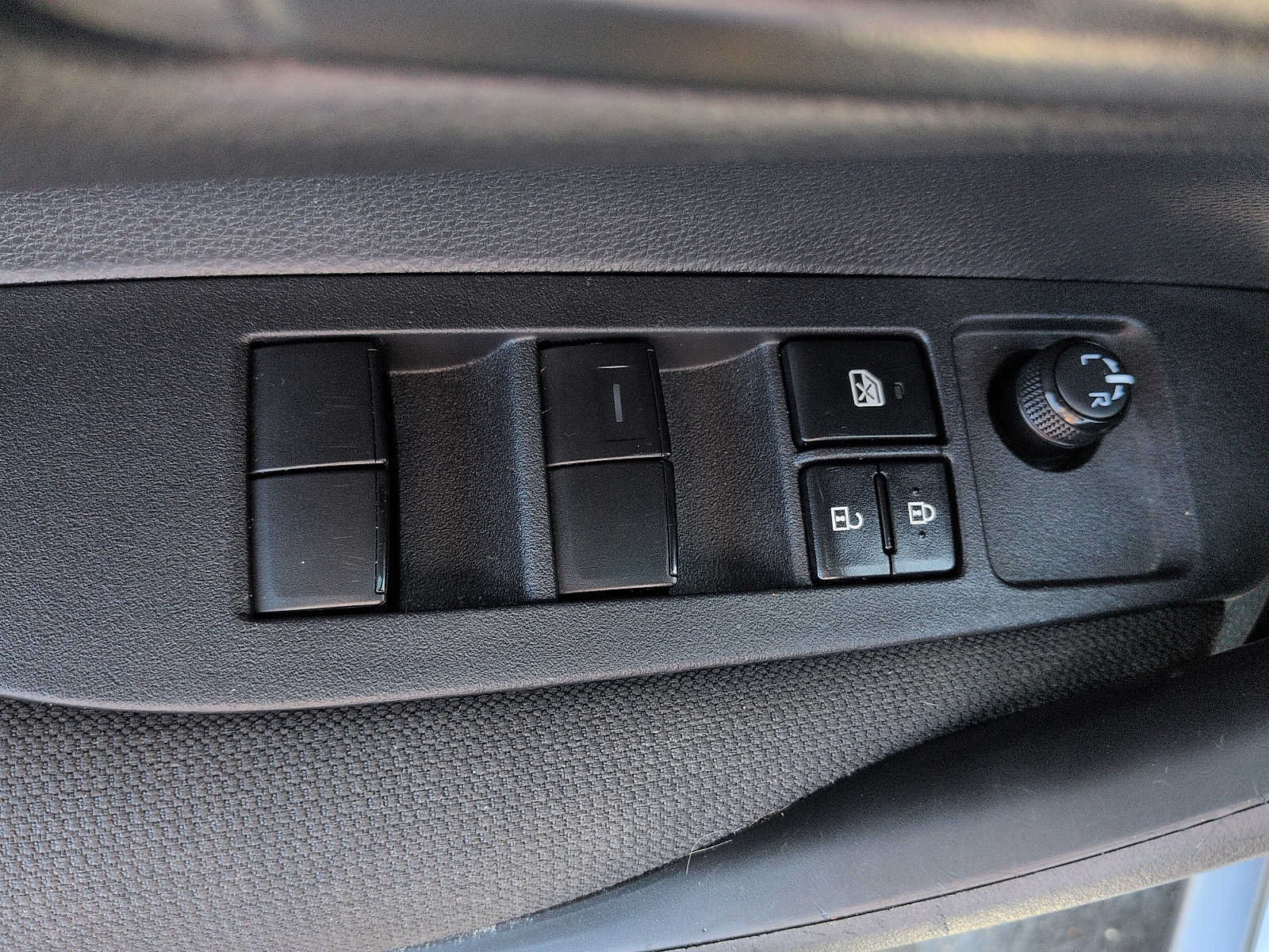 Used 2024 Toyota Corolla LE FWD image 13