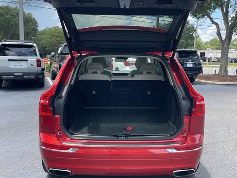 Used 2018 Volvo XC60 T6 Inscription w/ Convenience Package AWD/4WD image 12