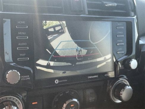 Used 2020 Toyota 4Runner TRD Off-Road Premium image 27