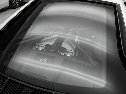 Used 2021 Audi R8 V10 RWD image 41