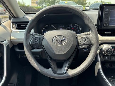 Used 2019 Toyota RAV4 XLE w/ Convenience Package AWD/4WD image 25