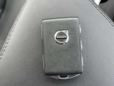 Used 2024 Volvo XC90 B6 Plus w/ Protection Package AWD/4WD image 37