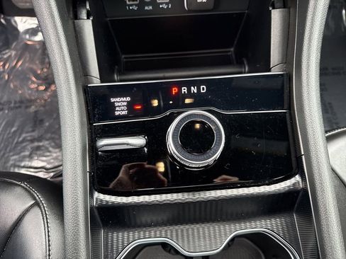 Certified 2024 Jeep Grand Cherokee Limited image 15