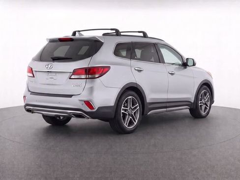Used 2018 Hyundai Santa Fe Limited FWD image 8