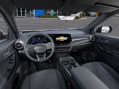 New 2026 Chevrolet Equinox LT w/ Safety and Technology Package FWD image 15