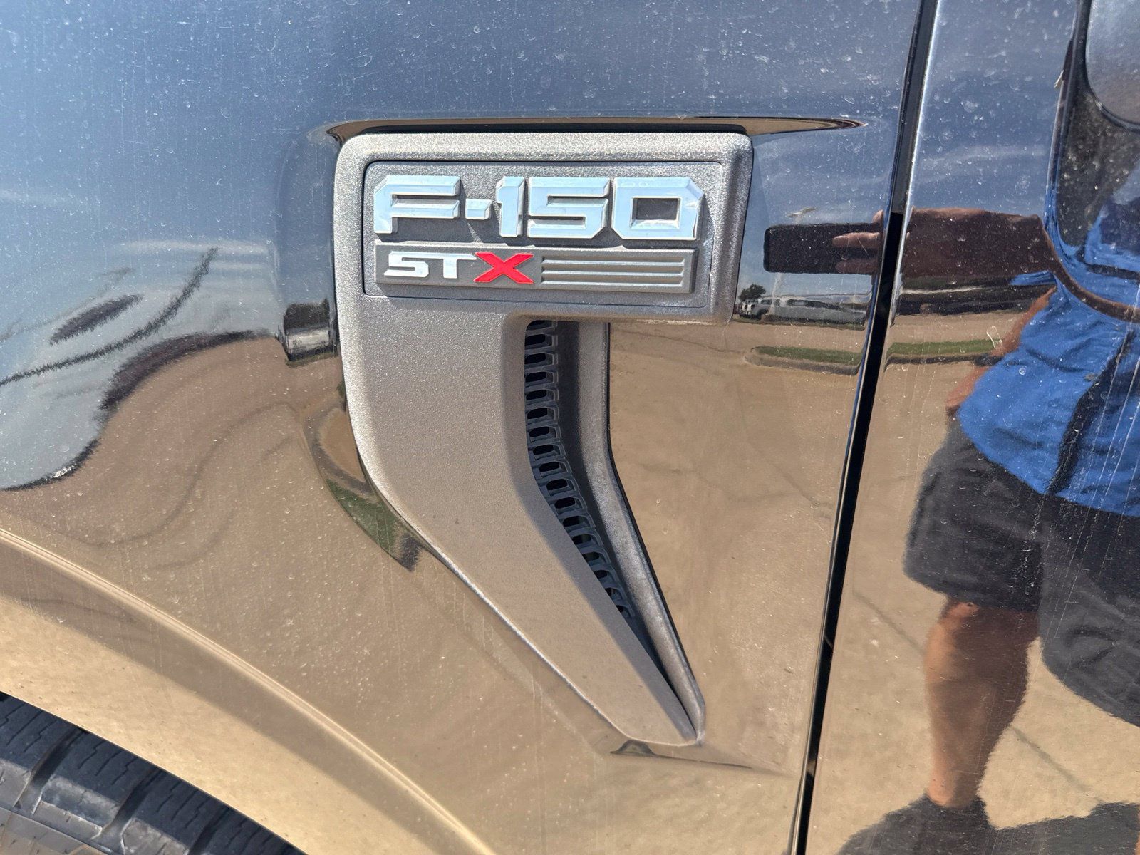 Used 2022 Ford F150 XL w/ STX Appearance Package RWD image 11