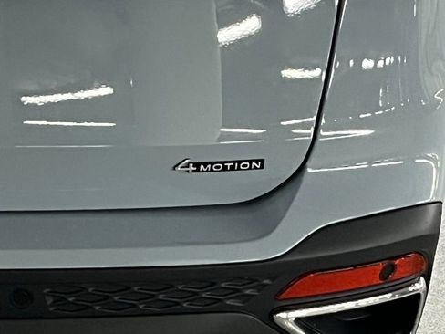 New 2025 Volkswagen Taos SE image 35