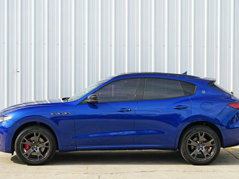 Used 2019 Maserati Levante image 48