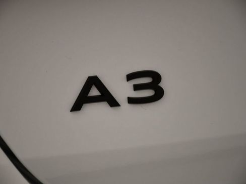Used 2025 Audi A3 2.0T Premium Plus w/ Premium Plus Package image 9