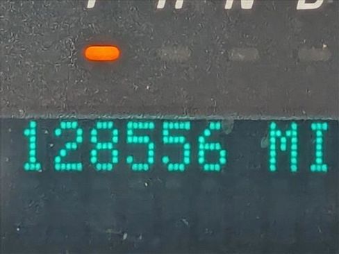 Used 2016 Chevrolet Express 2500 image 9