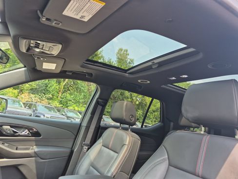 Certified 2023 Chevrolet Traverse RS w/ LPO, Floor Liner Package AWD/4WD image 20