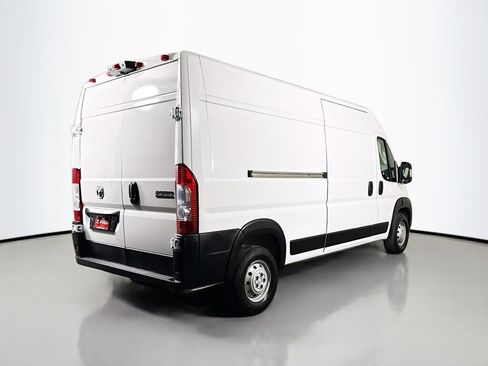 Used 2023 RAM ProMaster 2500 image 5