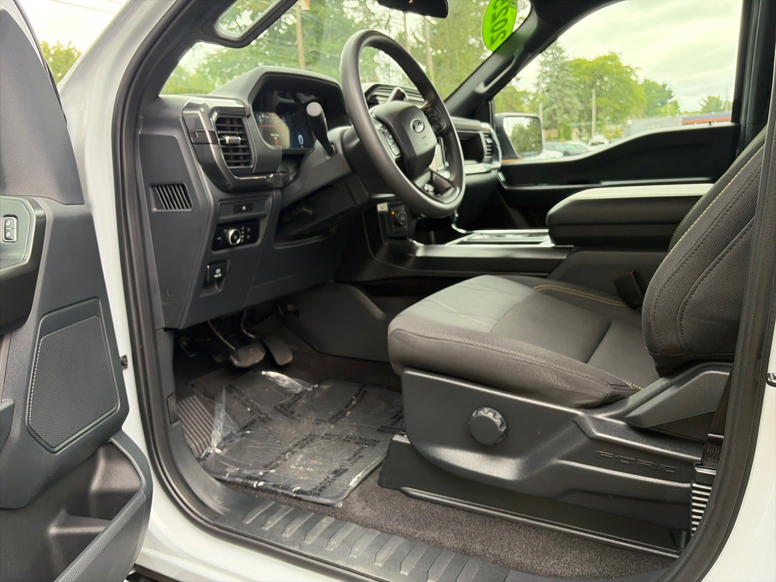 Used 2025 Ford F150 STX w/ STX Black Appearance Package AWD/4WD image 9
