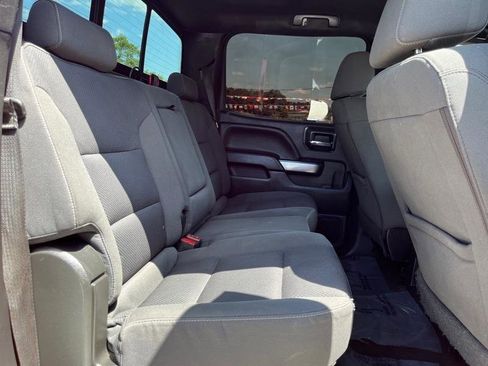Used 2018 Chevrolet Silverado 1500 LT w/ Texas Edition RWD image 16