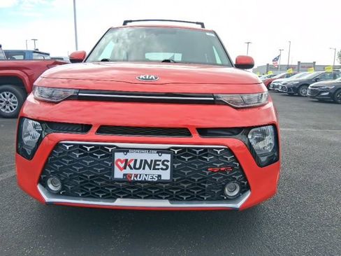 Used 2020 Kia Soul GT-Line w/ GT 2.0L Power Sunroof Package FWD image 3