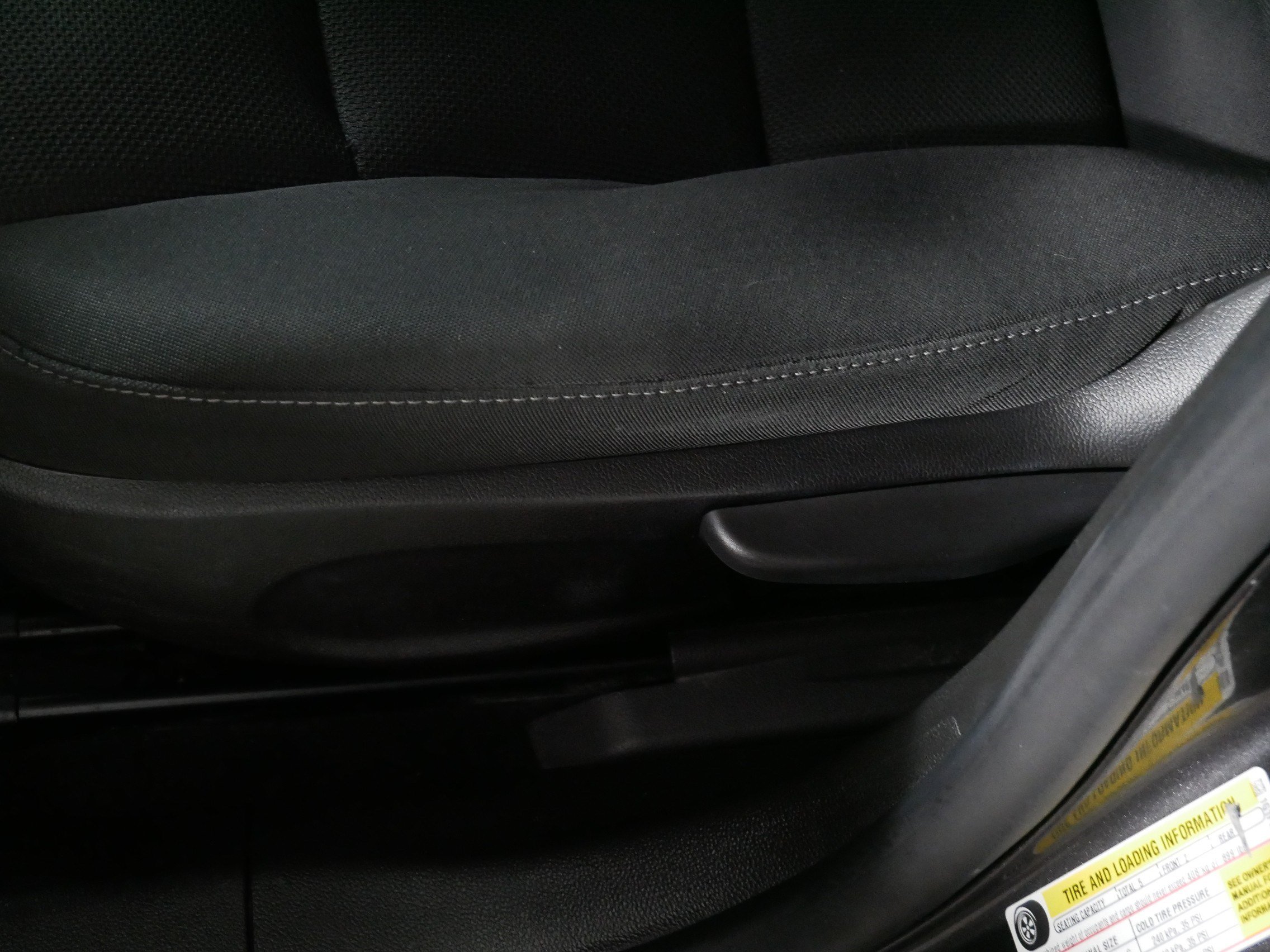 Used 2016 Chevrolet Cruze LT FWD image 20