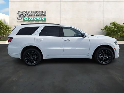 Used 2025 Dodge Durango GT AWD/4WD image 6