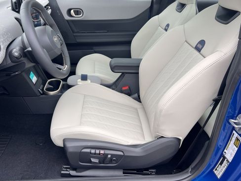 New 2026 MINI Cooper 2-Door Hardtop image 10