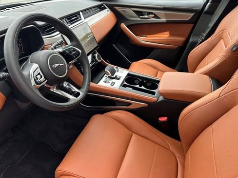 New 2026 Jaguar F-PACE R-Dynamic S AWD/4WD image 9