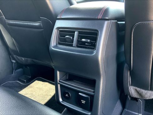 Used 2022 Ford Edge ST-Line w/ Cargo Accessory Package AWD/4WD image 36