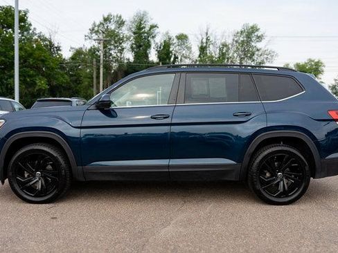 Used 2022 Volkswagen Atlas SE AWD/4WD image 3