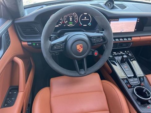 Used 2026 Porsche 911 Carrera GTS image 36
