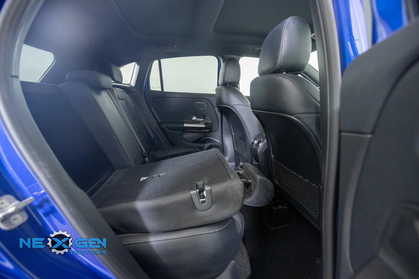 Used 2024 Mercedes-Benz GLA 35 AMG 4MATIC image 41