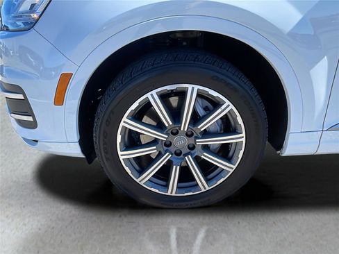 Used 2018 Audi Q7 3.0T Prestige w/ Prestige Package image 10