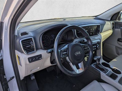 Used 2020 Kia Sportage EX FWD image 12
