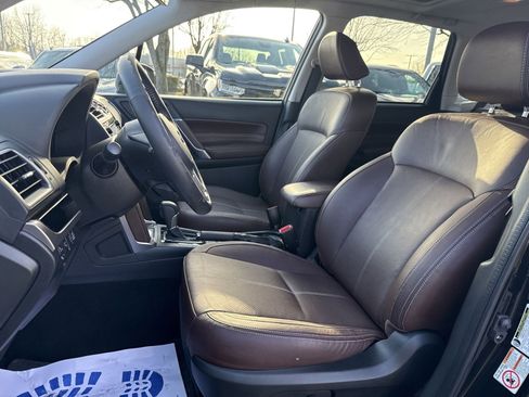 Used 2017 Subaru Forester 2.5i Touring image 12