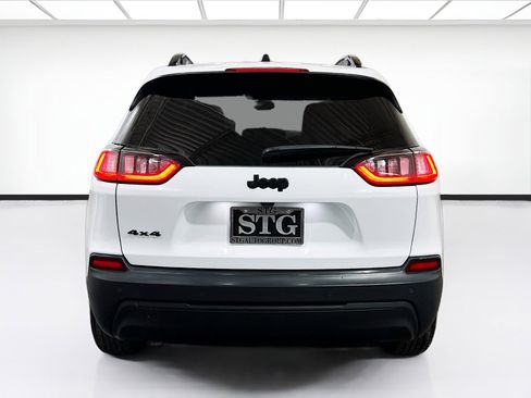 Used 2023 Jeep Cherokee Altitude Lux image 5