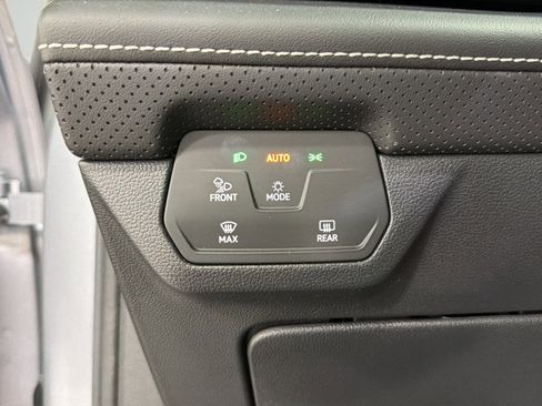 Certified 2024 Volkswagen Atlas SE AWD/4WD image 20