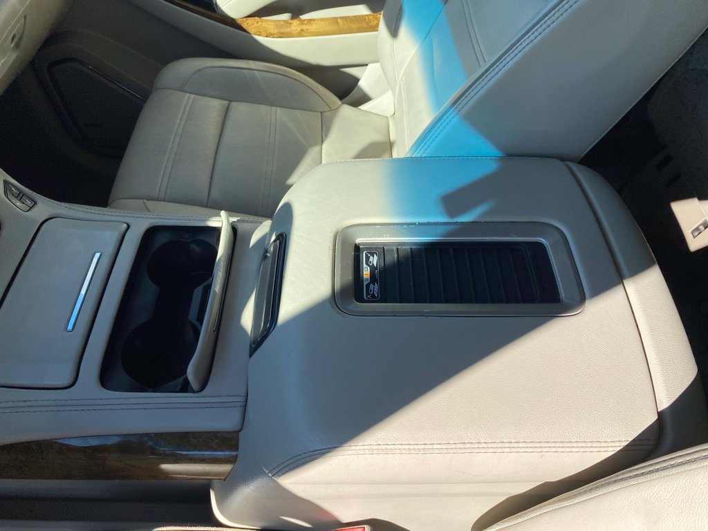 Used 2017 GMC Yukon Denali w/ Open Road Package RWD image 24