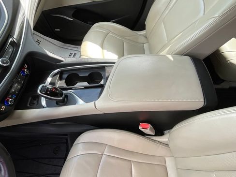 Used 2019 Buick Enclave Premium AWD/4WD image 20