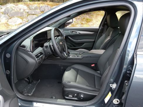 New 2026 Cadillac CT5 Premium Luxury image 11