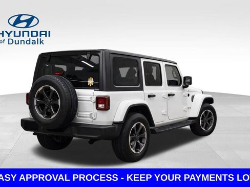 Used 2024 Jeep Wrangler Unlimited image 2