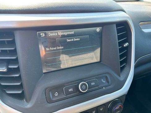 Used 2019 GMC Acadia SLE w/ LPO, Floor Liner Package AWD/4WD image 19