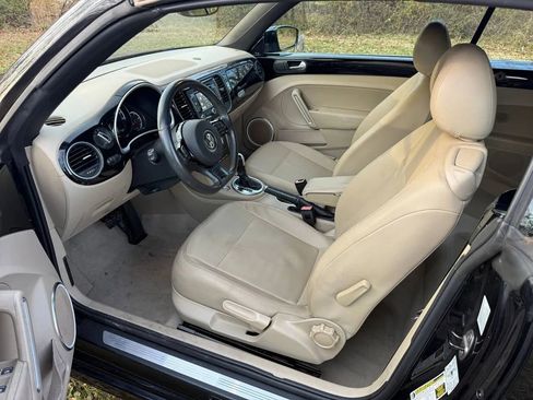 Used 2013 Volkswagen Beetle 2.5 image 56
