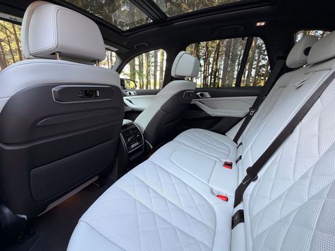 Certified 2025 BMW X5 M60i AWD/4WD image 15