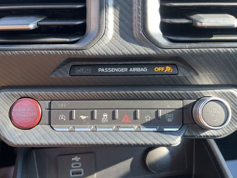 Used 2024 Ford Mustang Coupe RWD image 41