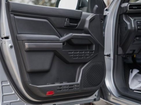 New 2026 Toyota Tacoma SR5 image 36