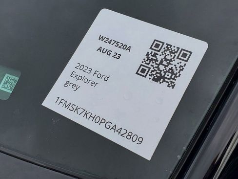 Used 2023 Ford Explorer ST-Line w/ Class IV Trailer Tow Package image 26