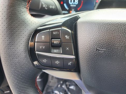 Used 2025 Ford Explorer ST-Line AWD/4WD image 16