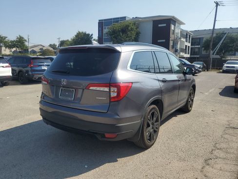 Used 2021 Honda Pilot Special Edition image 6
