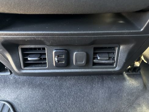 Used 2019 Chevrolet Silverado 1500 RST w/ All-Star Edition AWD/4WD image 17