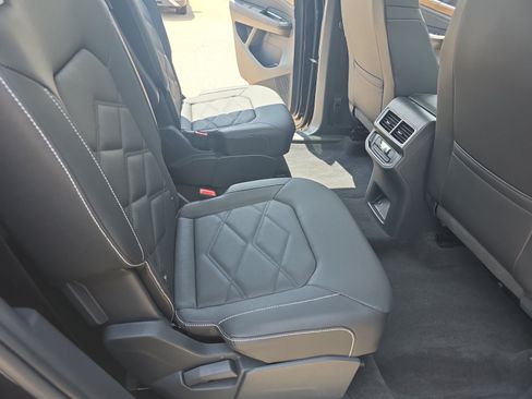 Used 2026 Volkswagen Atlas SE w/ Panoramic Sunroof Package AWD/4WD image 18